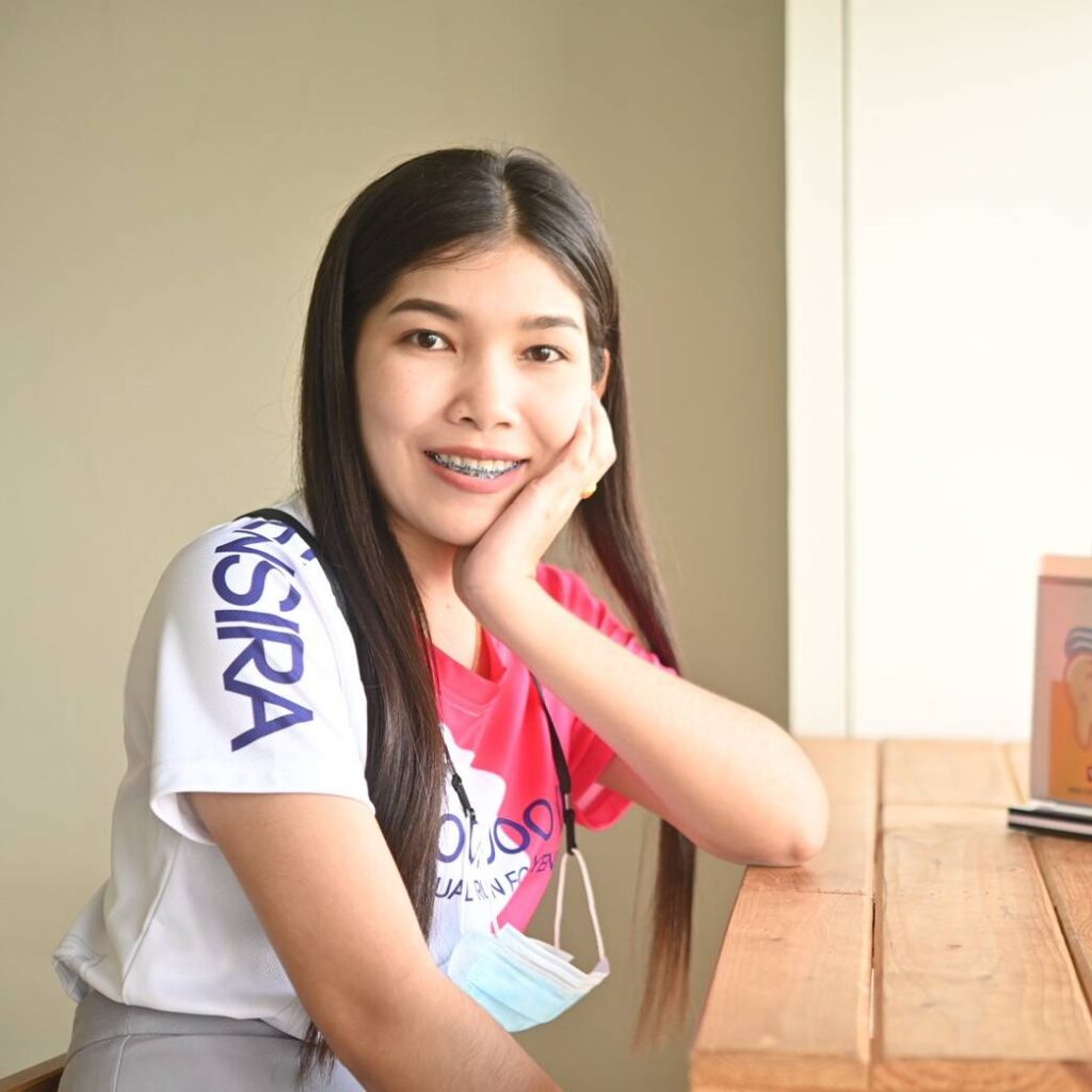 จัดฟัน